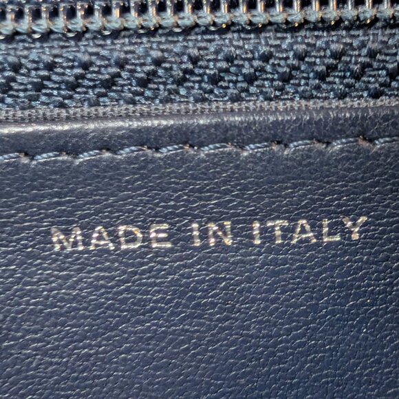 Chanel Bicolor Black and Navy Quilted Lambskin Wallet on Chain (WOC) - Picture 10 of 16